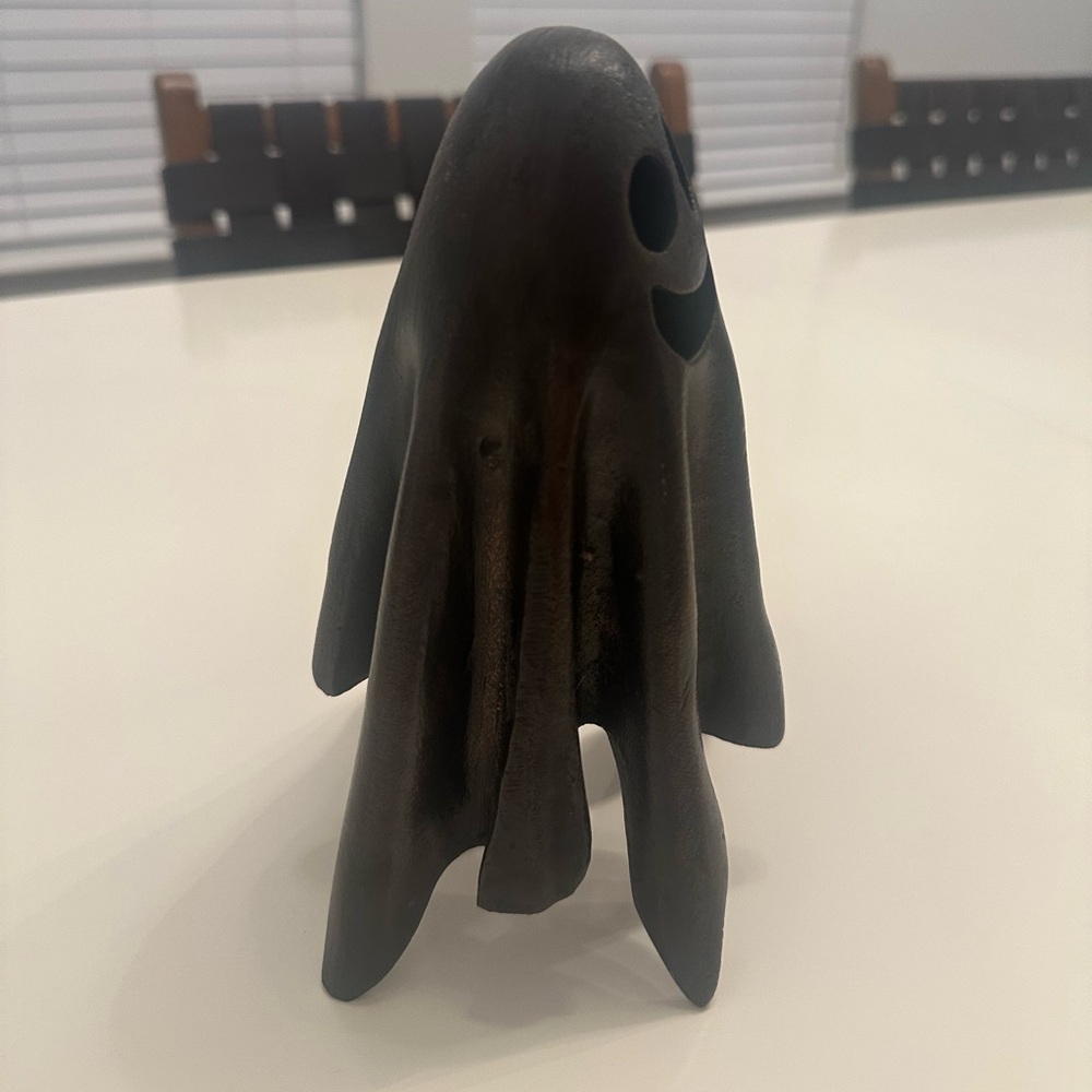 HomeGoods Floating Metal Bronze Ghost Figure NWOT Halloween Fall - Picture 2 of 4